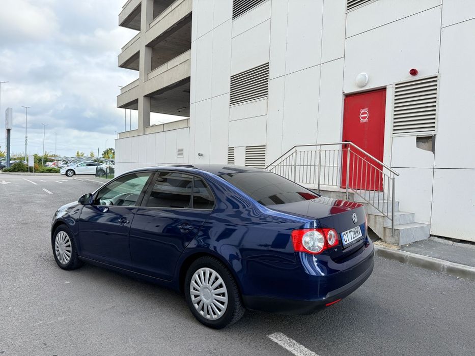 Vând Vw Jetta 1.6Benzina,Stare perfectaa