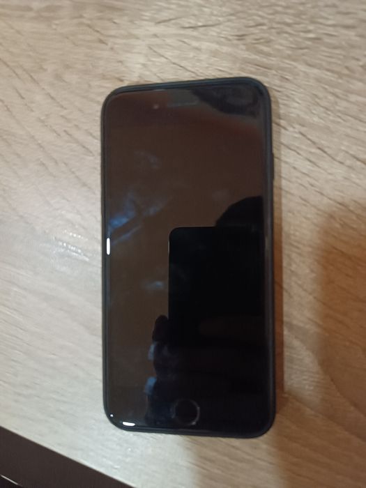 Iphone 8 - за части