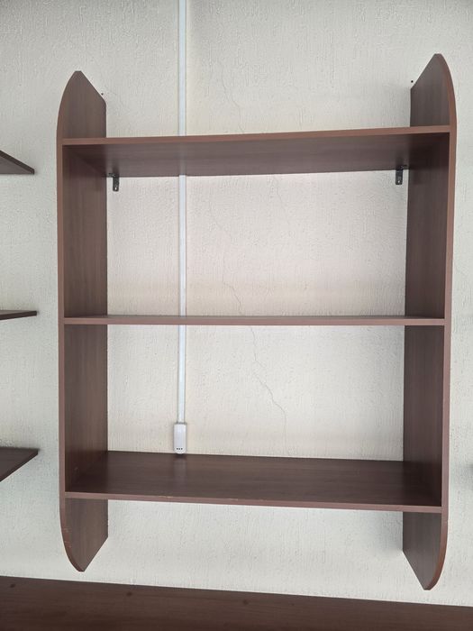 Витрина на стену