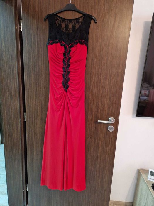 Vand rochie de seara de ocazie