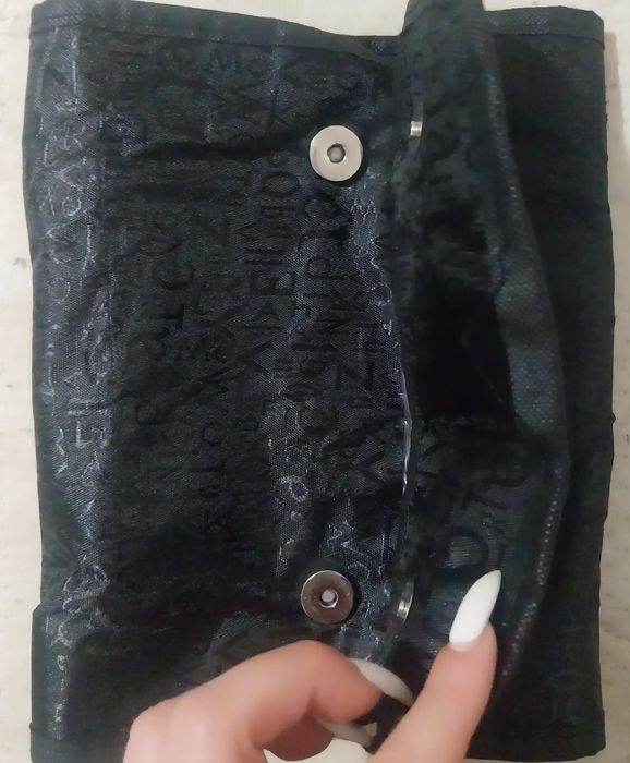 Органайзер за гримове