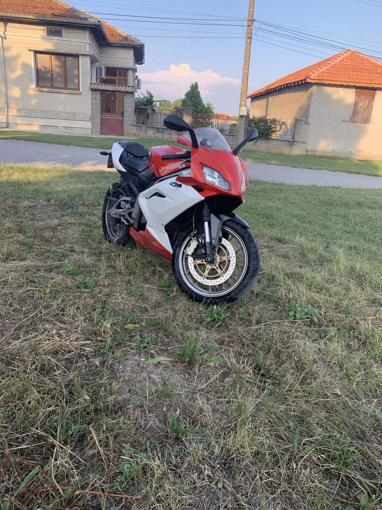 Aprilia rs125 2t