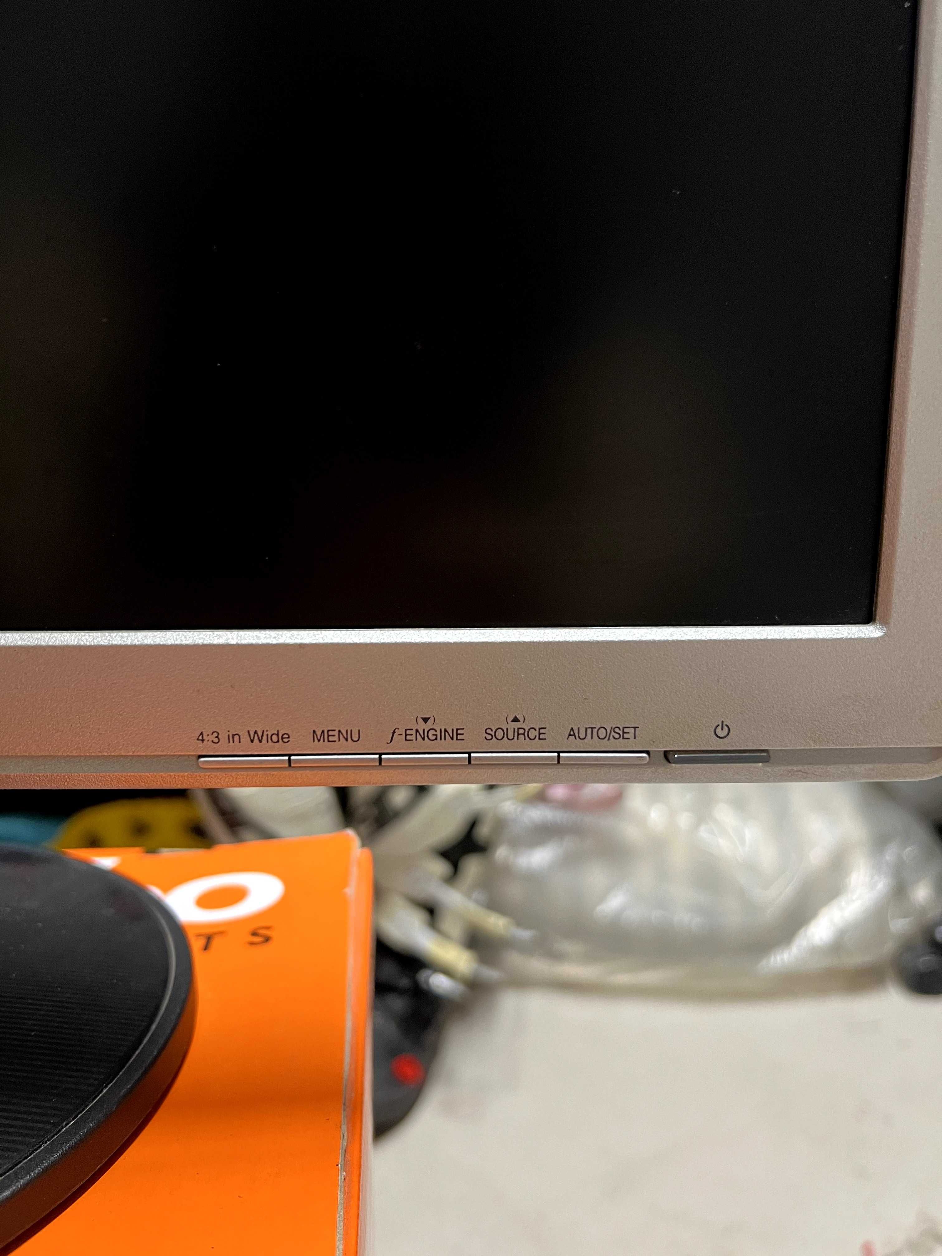 Монитори  LG Flatron W2242T-SF 22-Inc / 110лв-бройката