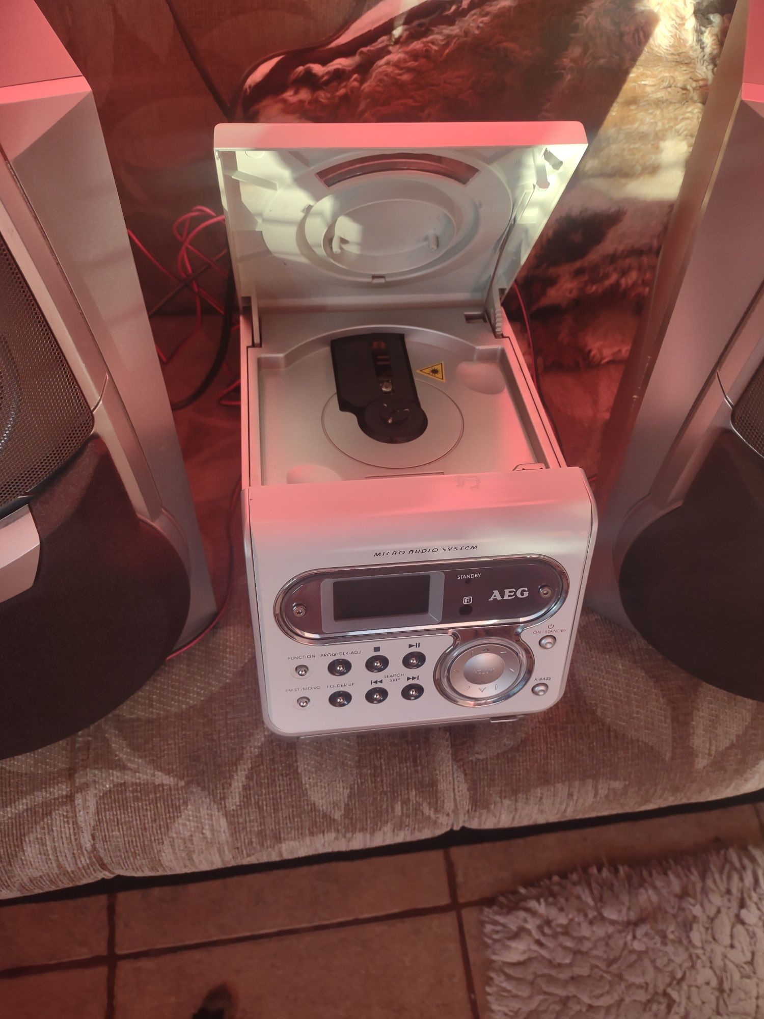 Стерео уредба • Аудио система Radio MP3/Audio AEG