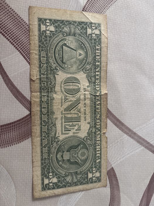 1 dolar, an 2006