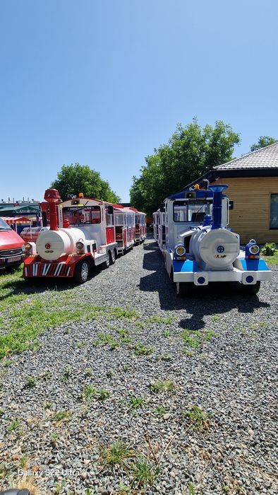 Trenulet numai locomotiva agrement inchiriez /vand 4 bucati stoc benzi
