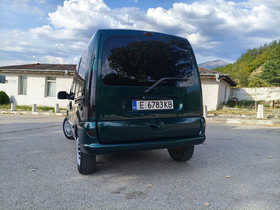 Рено Канго  1.4  бензин