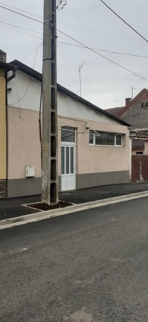 Spatiu comercial Arad central langa piata Catedralei sau casa locuit