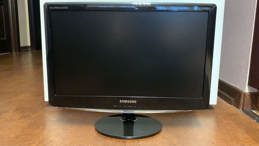 Монитор Samsung SyncMaster B2030