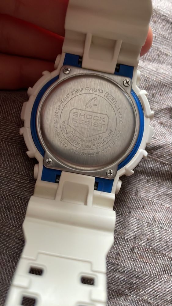 G-shock GA100B бял