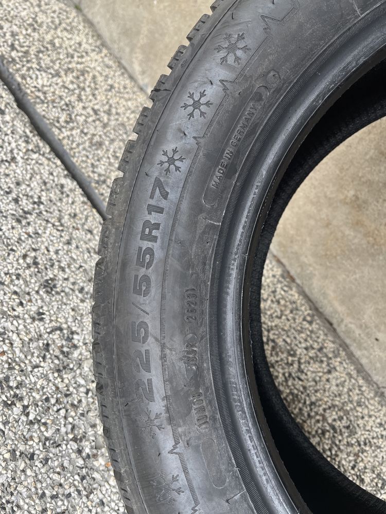 Зимна Гума 225/55/17 Dunlop Wintersport 5