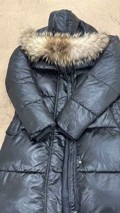 Продам куртку детскую