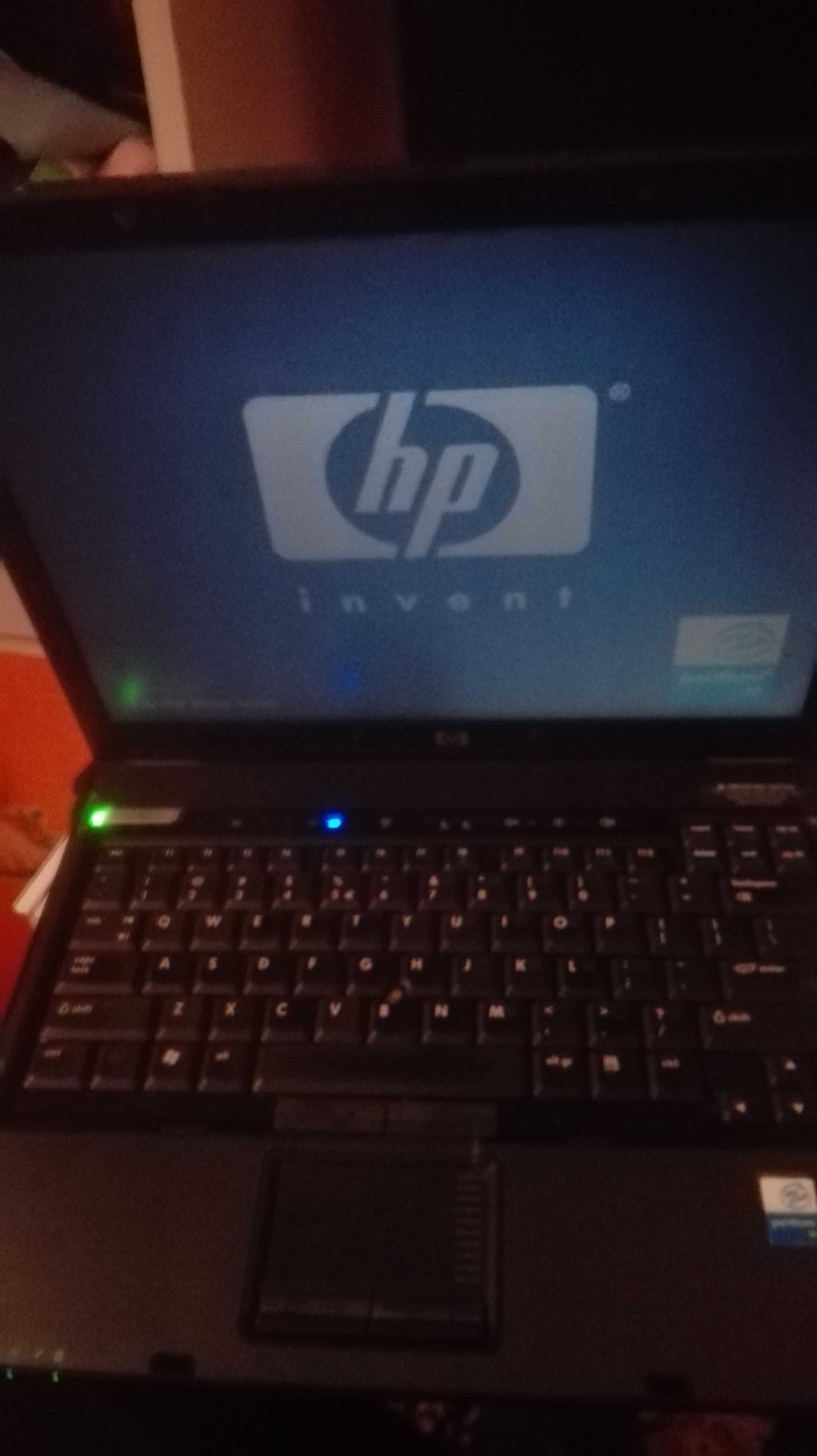 Laptop HP Compaq nc6220 pentru piese sau folosire