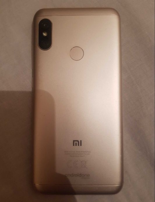 Xiaomi MI A2lite. 64gb