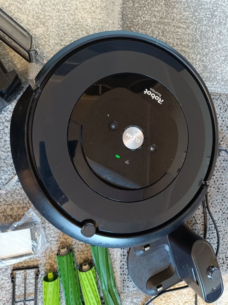 iRobot Roomba E5 (5154/5158)
