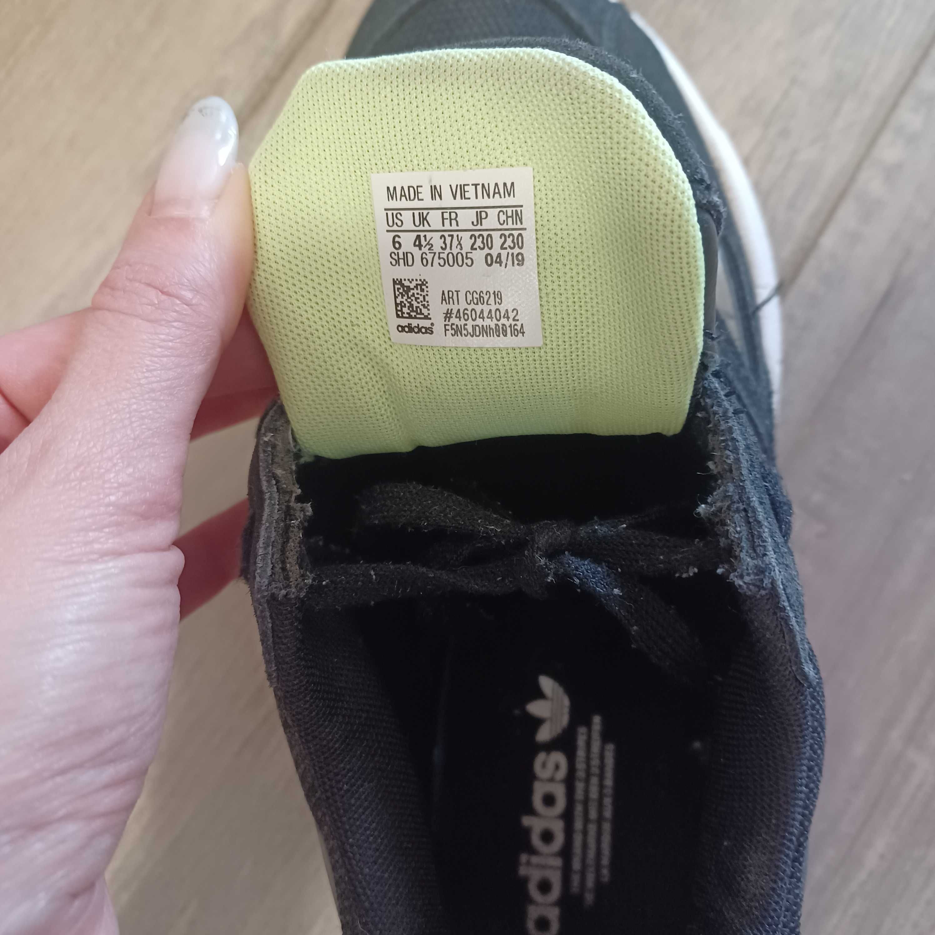 Дамски спортно-елегантни обувки и маратонки Adidas, номер 37