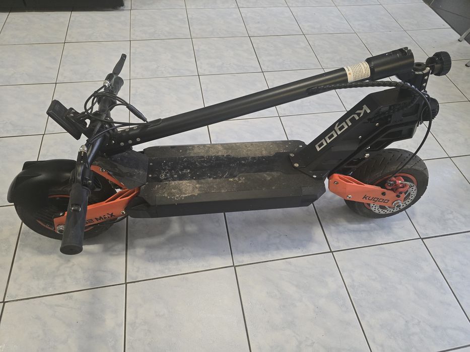 Trotineta electruca Kugoo G2 Max