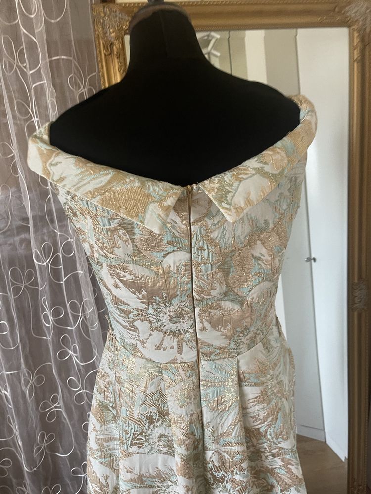 Rochie nunta deosebita