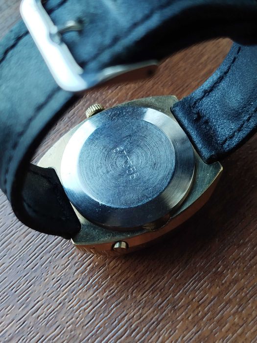 часы Полет Телевизор СССР 1981 год