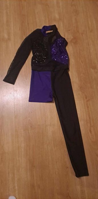 Costum.gimnastica/dans 6-7 ani