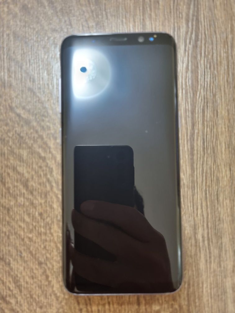 Samsung Galaxy S8 64GB с подарък