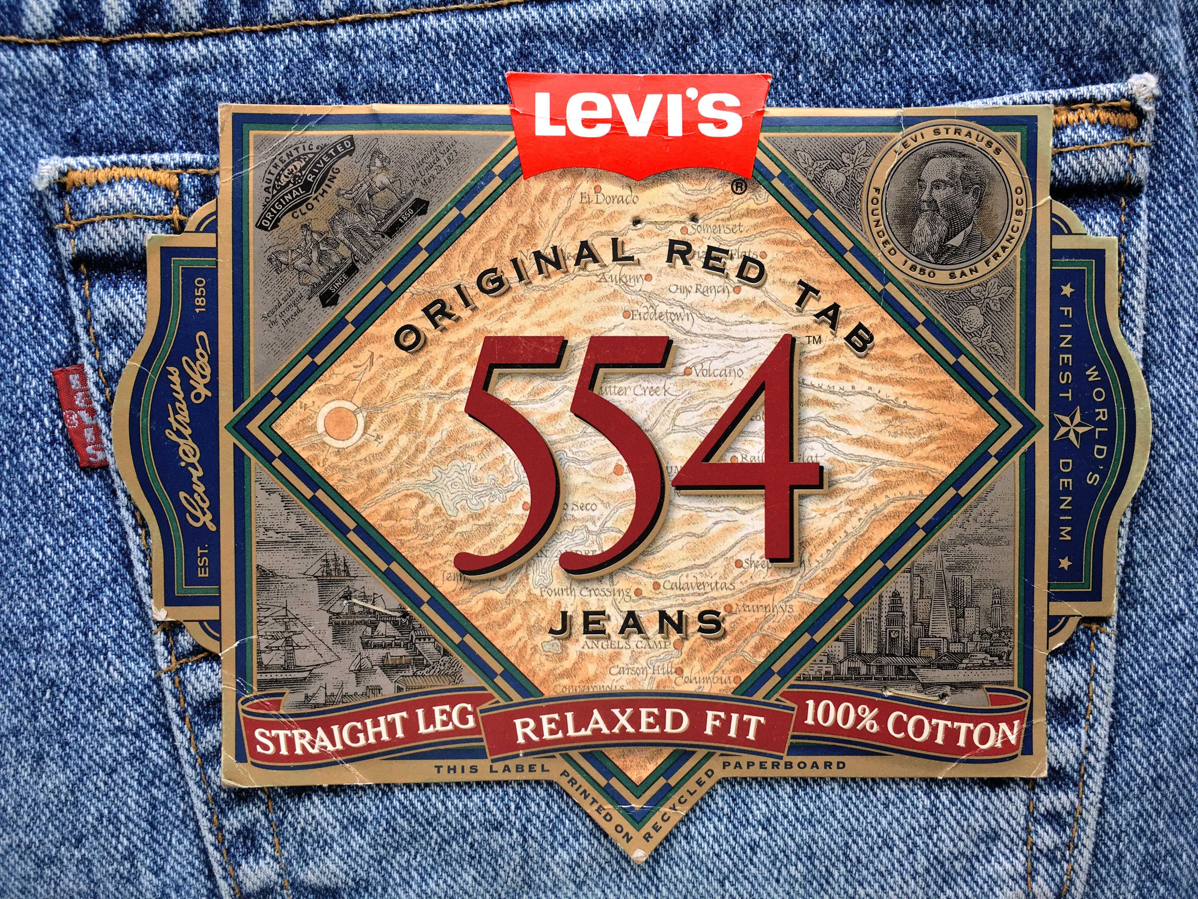 VINTAGE 1992 Made in U.S.A. LEVI'S® 554™XX Relaxed Fit Jeans — W32 L32