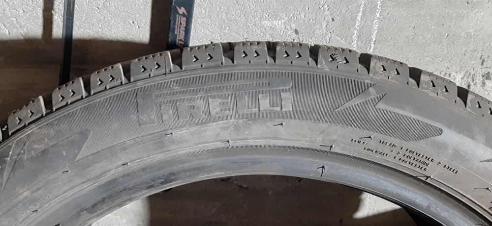 Зимняя резина Pirelli Ice Zero 255/45/17