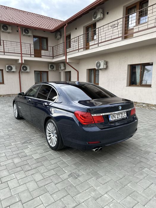 BMW 730 F01 Seria 7