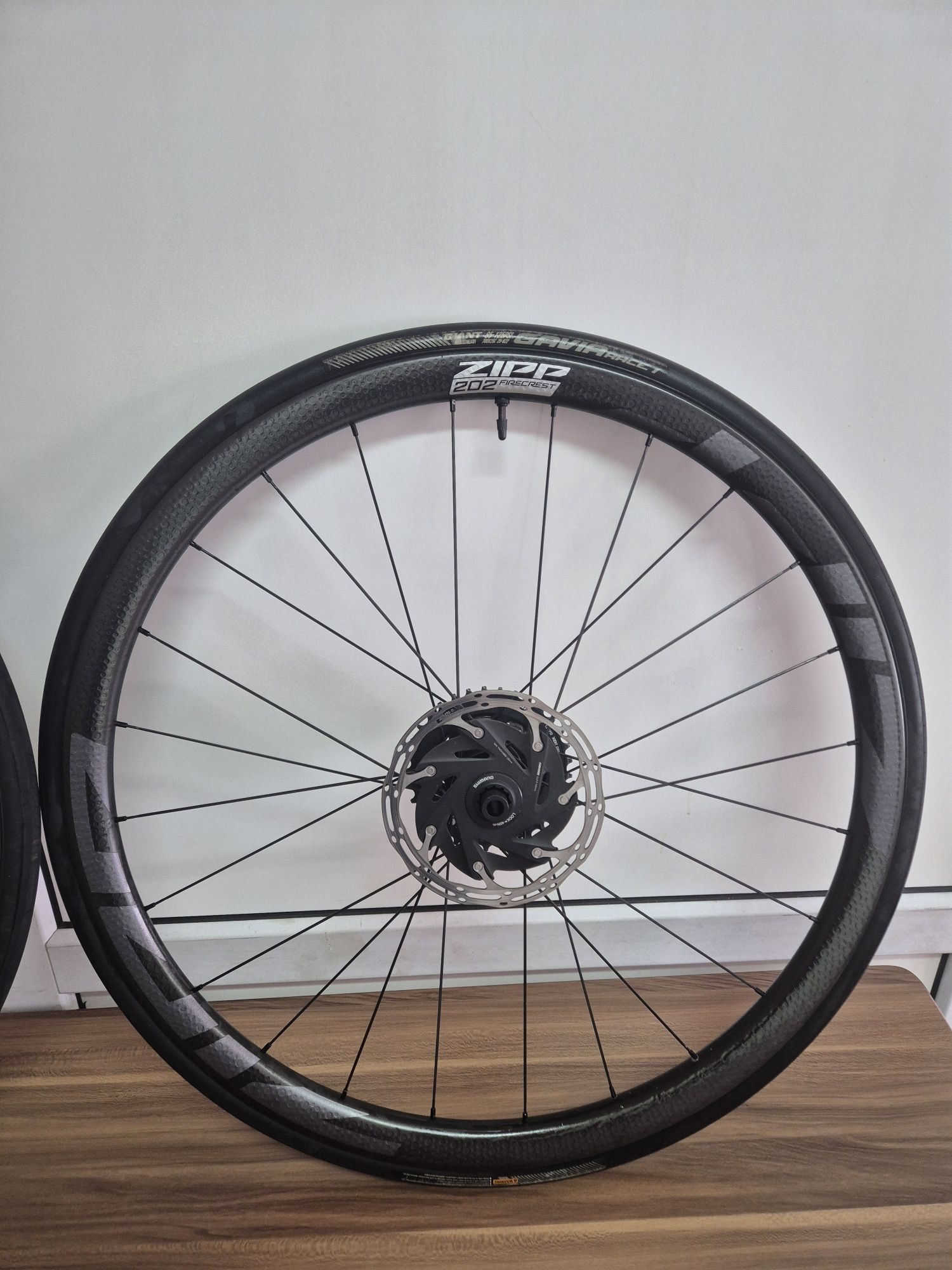 Roti carbon  zipp 202 firecrast disk break 2024.