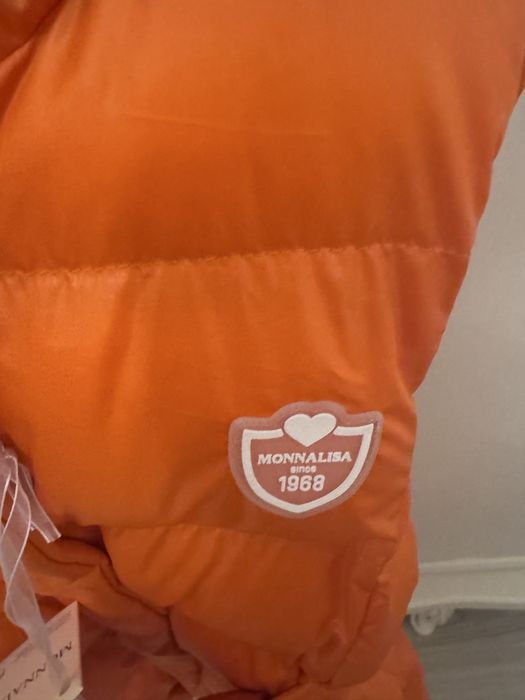 Monnalisa 8 г подплатен елек нов