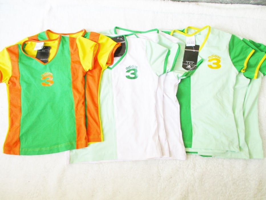 Tricouri maieuri Adidas alb cu verde, lungime 56cm latime 44cm