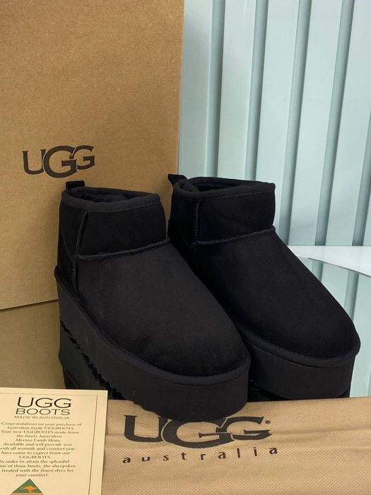 UGG Ultra Mini Platform