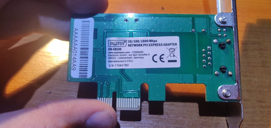 Placa rețea gigabit pciex noua, placa rețea pcmcia/utp pt laptop