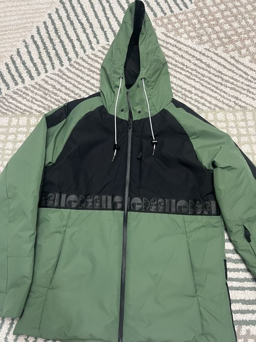 Geaca sky Ellesse marimea L