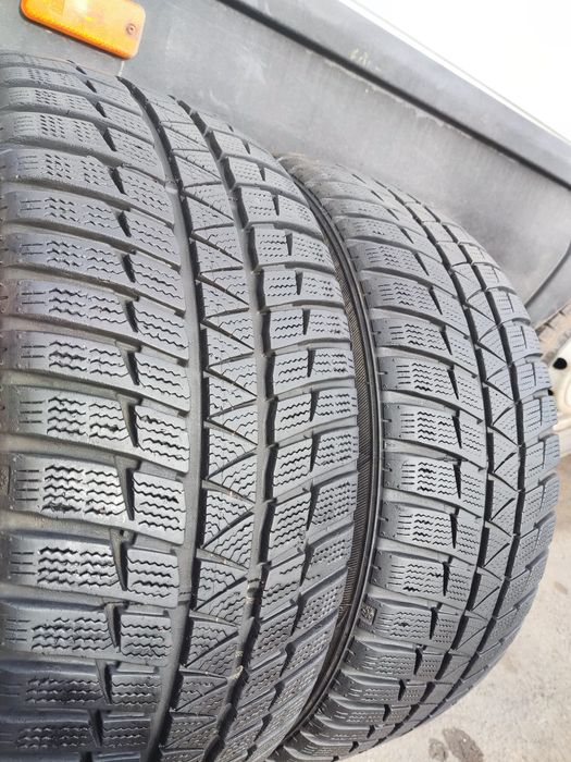 2бр. зимни гуми 215/45/16 Falken Euro Winter 
7mm
Много добро състояни