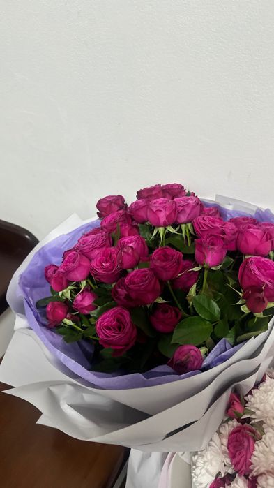 Цветы кустовые розы