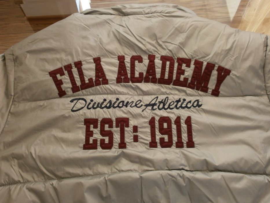 XL Мъжко Яке Fila