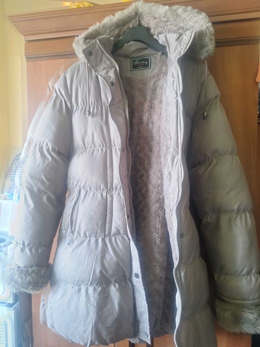 Ново зимно яке с пух и качулка на ТОП цена