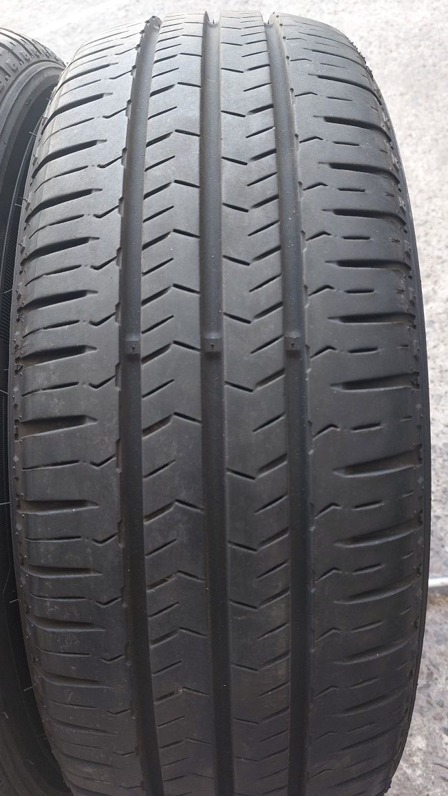 Гуми за Бус 195/70/15 C Nexen Roadian 2 броя