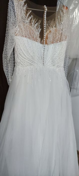 Vând rochie de mireasă