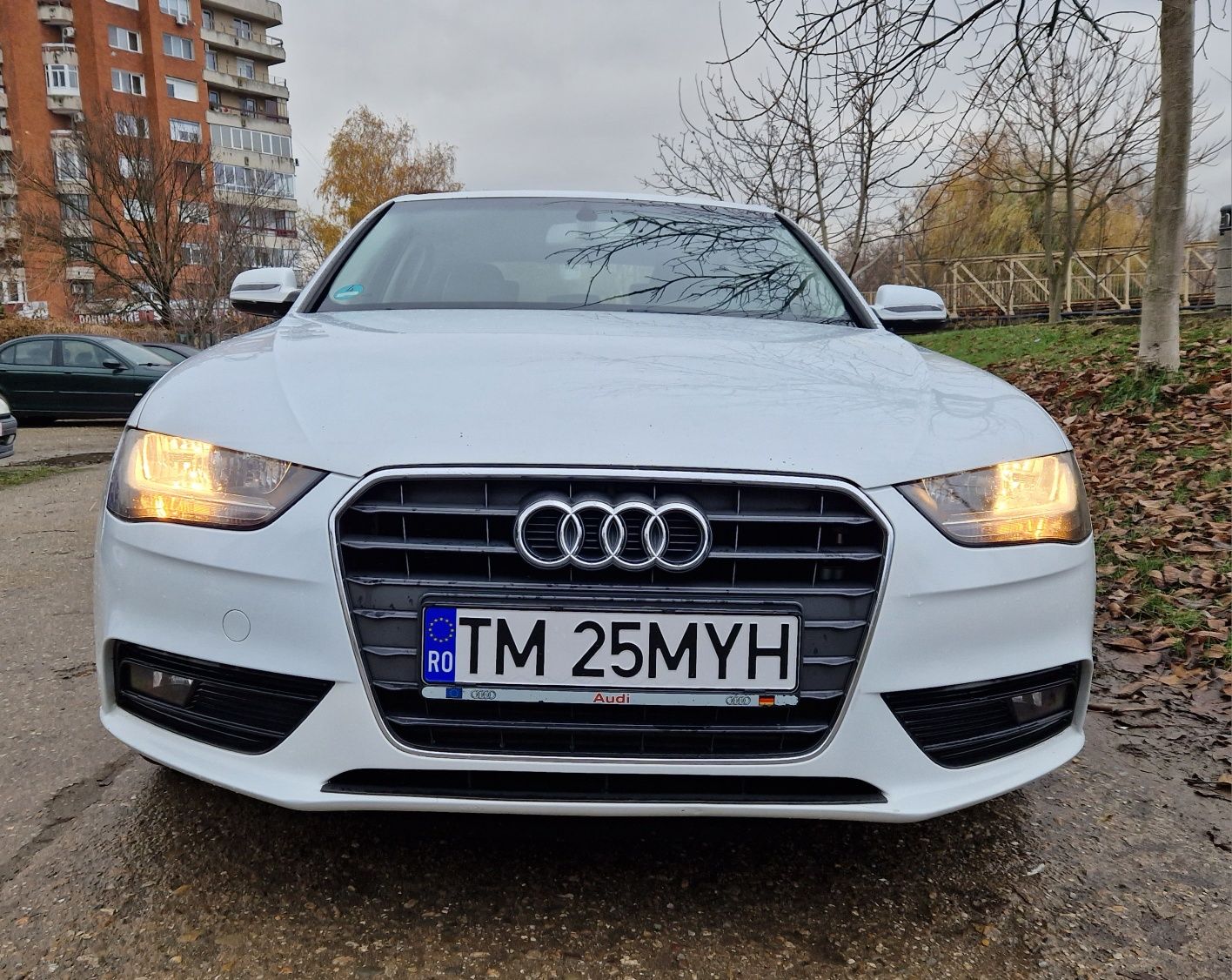 Vând Audi A4 B8 Limousine TFSI