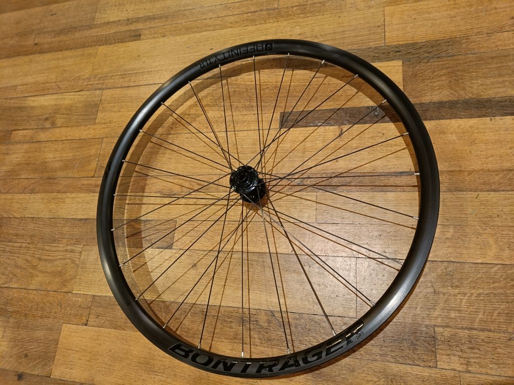 Set roti cyclocross/cursiera Bontrager Affinity TLR - Disc