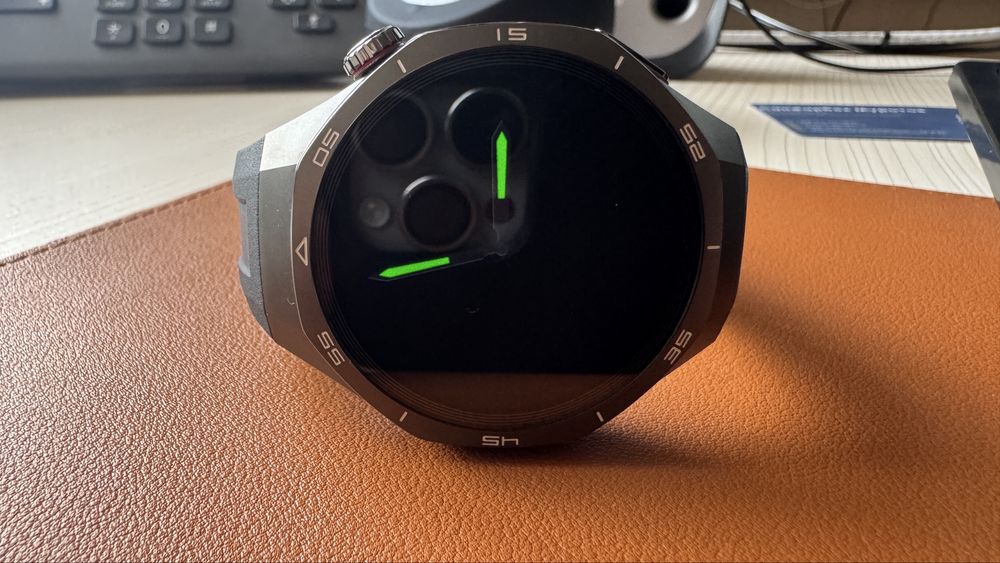 Продам смарт-часы huawei watch gt pro 5