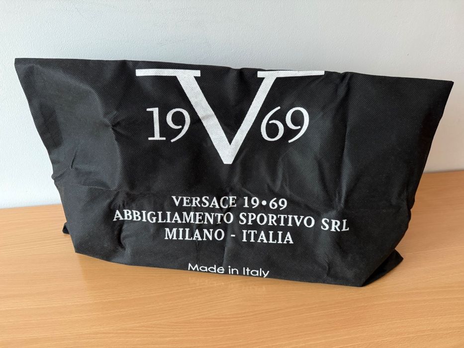 Оригинална дамска чанта Versace – естествена кожа, Made in Italy