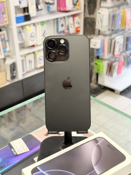 Apple iPhone 16 Pro Max 256GB Black Titanium