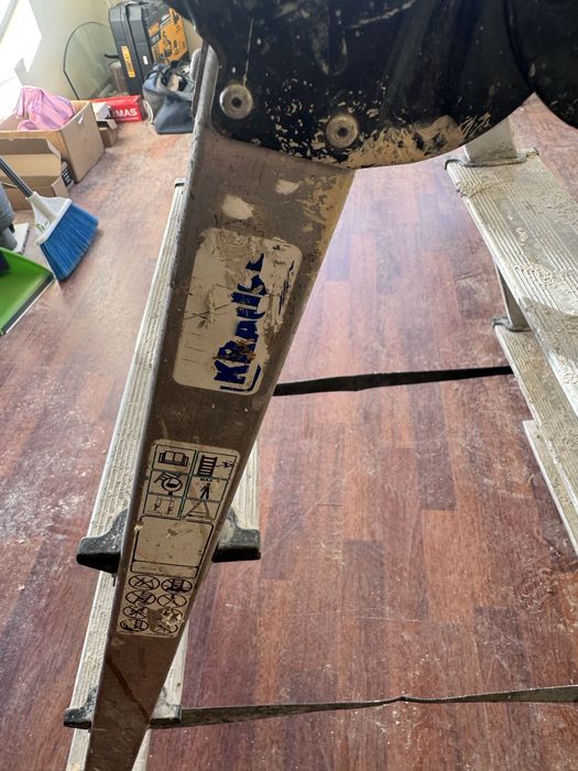 Алуминиева двустранна стълба KRAUSE DOPLO 2x4