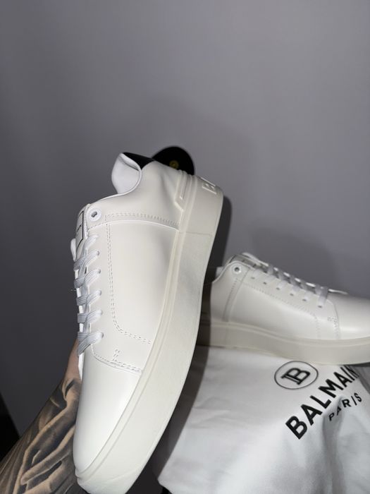 Adidasi balmain albi marimea 41 premium (balenciaga,versace,off white)