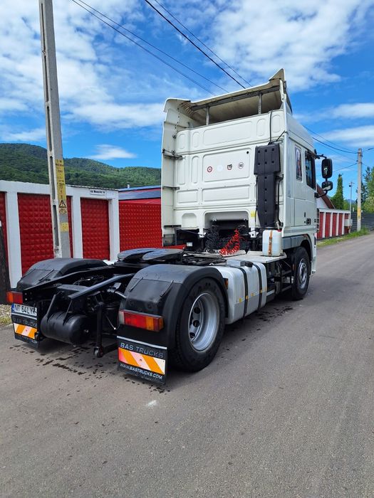 Cap tractor Daf XF 105.460