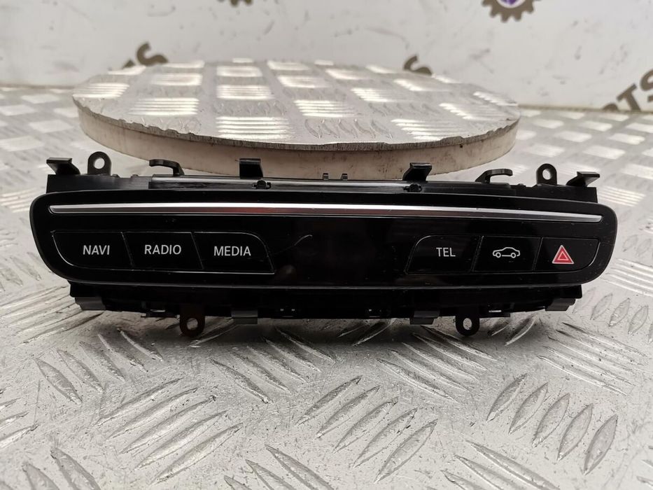 Средна конзола, дисплей и духалки 5бр. за Mecedes C-class w205 2015г.