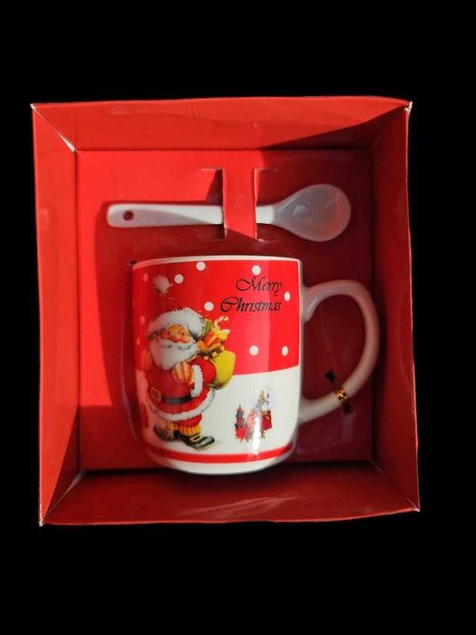 Коледна чаша с лъжичка